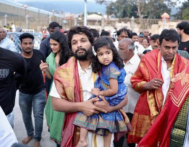 Allu Arjun and His Family Visuals at Tirumala